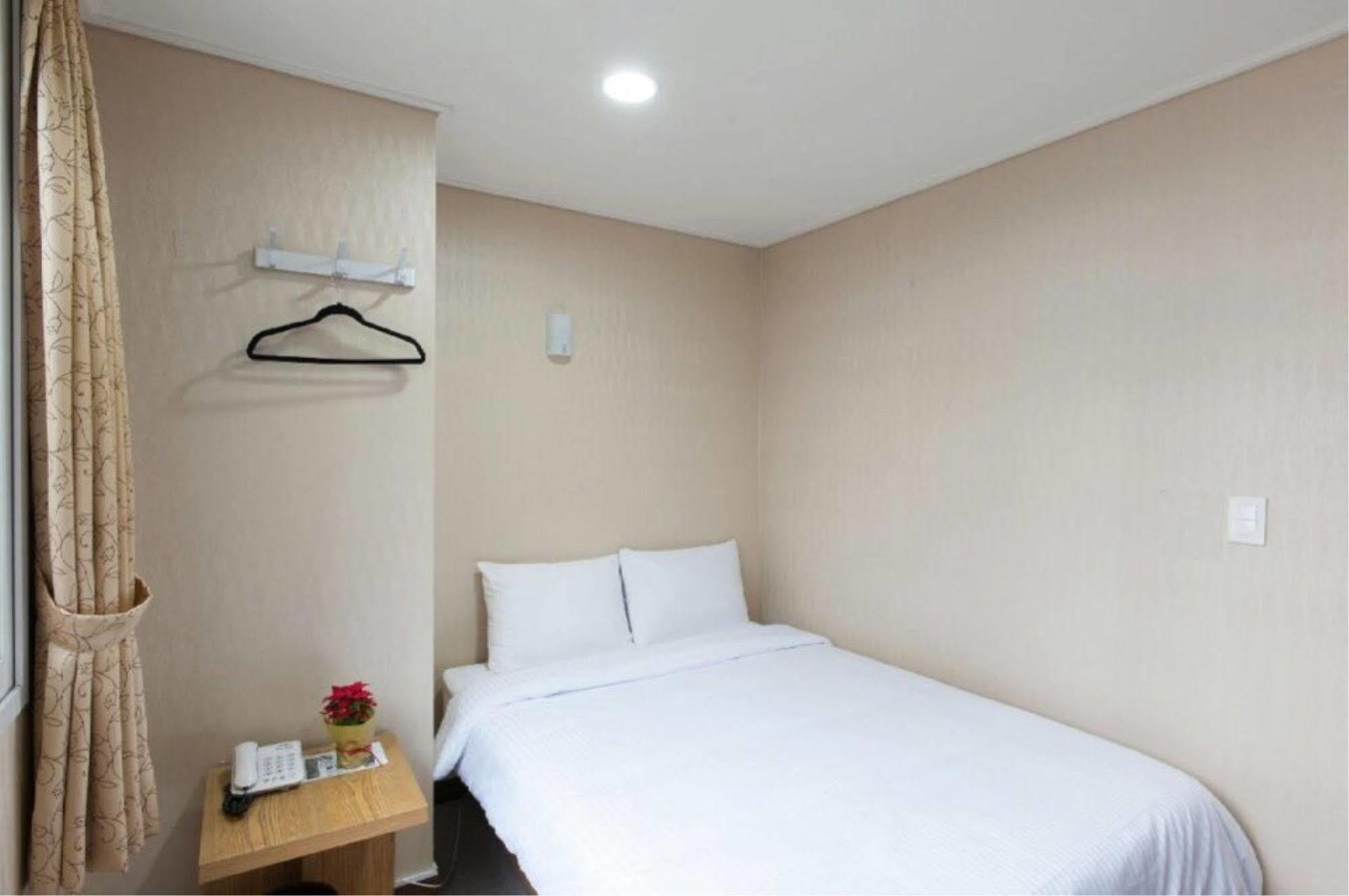 Benikea Hotel Flower Séoul Extérieur photo